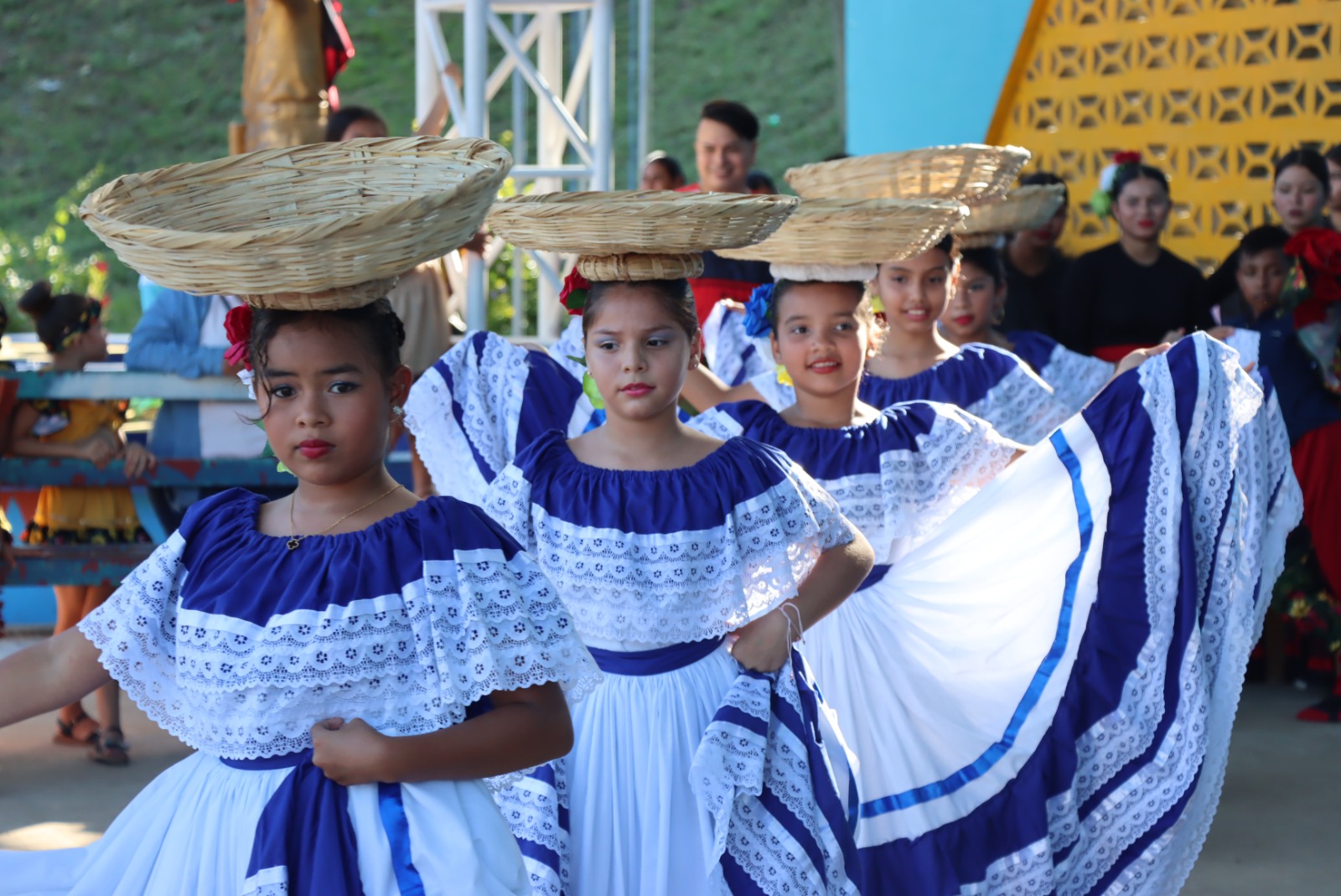 e4f66bed-7790-4ff9-aa80-8179801c4e3c